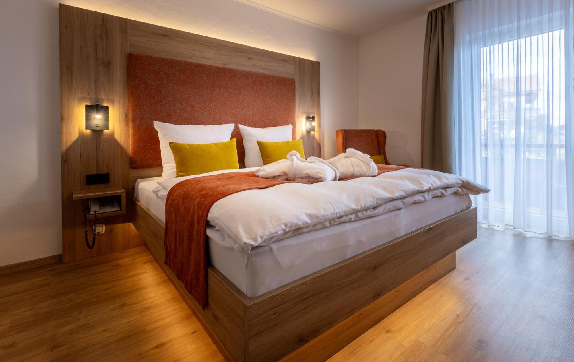 Hotel Bergruh Фюссен Экстерьер фото