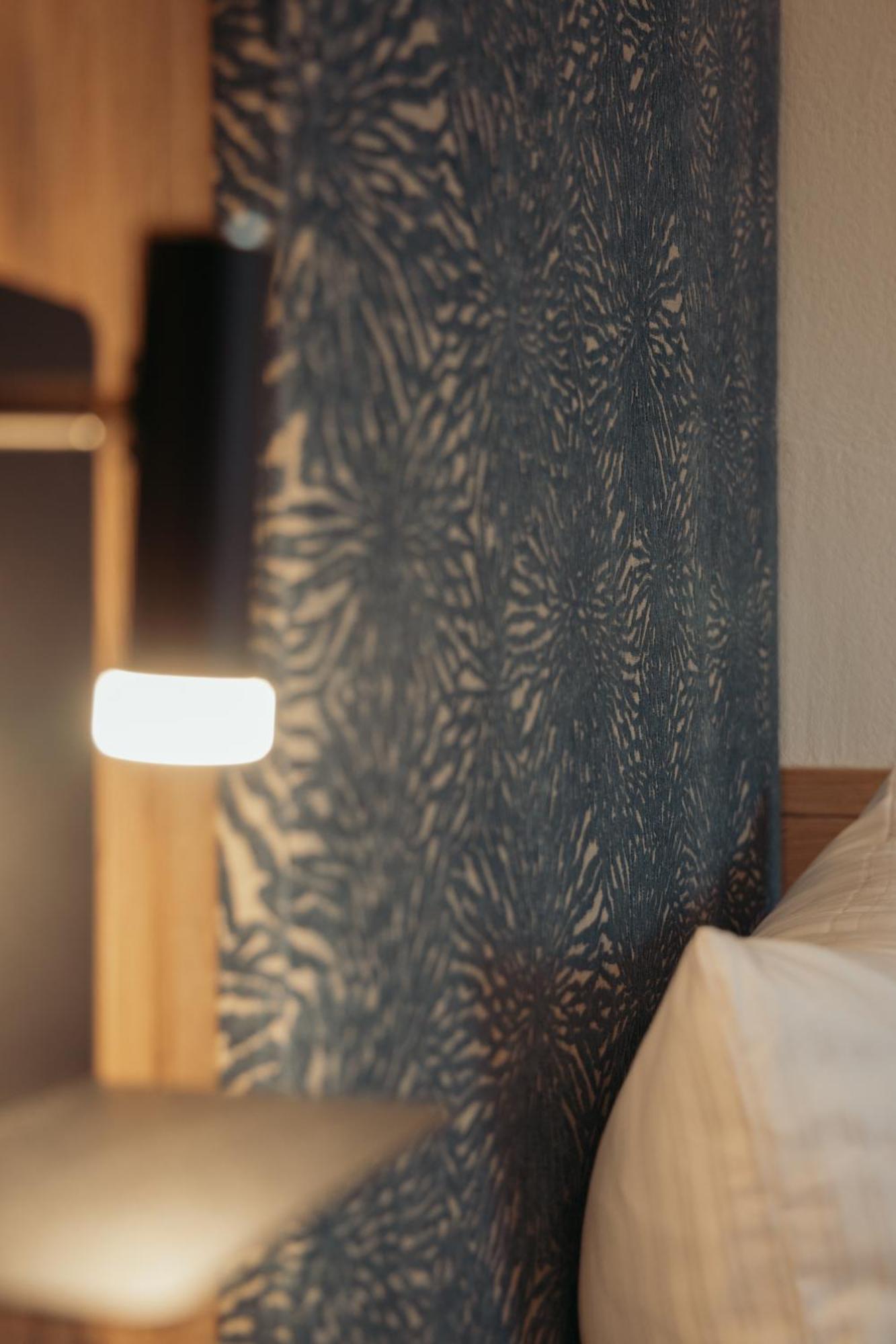 Hotel Bergruh Фюссен Экстерьер фото